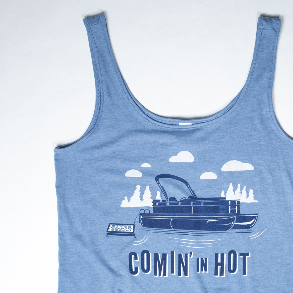 Comin' In Hot Pontoon Women's Relaxed Fit Tank Top - Northmade Co