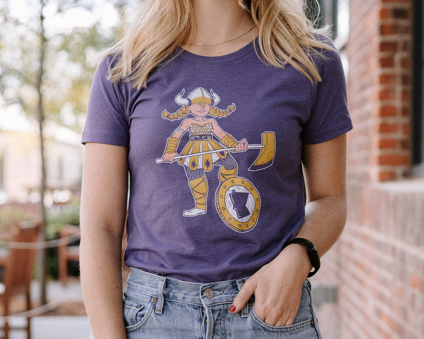 
                  
                    Girl From the Norse Country - Women's Shirt - Northmade Co
                  
                